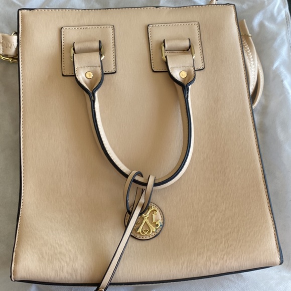 Christian LaCroix tan leather bag tan, vintage - ish never used. - Picture 8 of 8